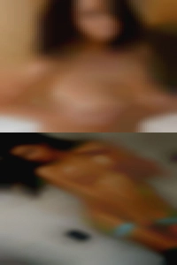 Horny slut girls personal sexy flirty nude ads.